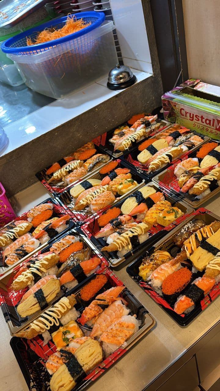 4 sushi boxes