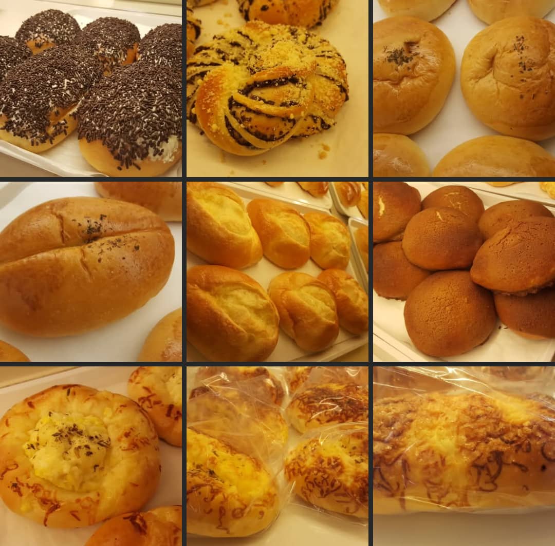 A bag of 10 buns of the day